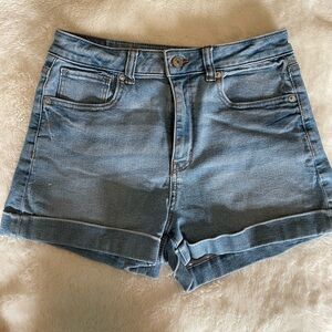 Women’s American Eagle Blue Jean Short Shorts Excellent Condition Size 2